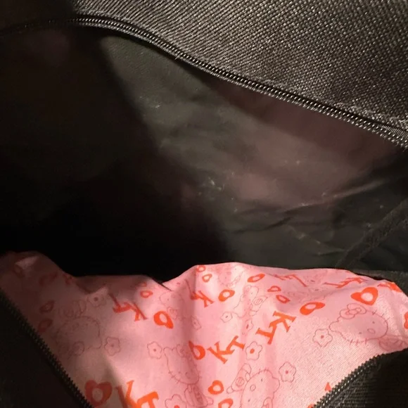 Hello Kitty Black Polka Dot Tote Bag - Picture 5 of 5